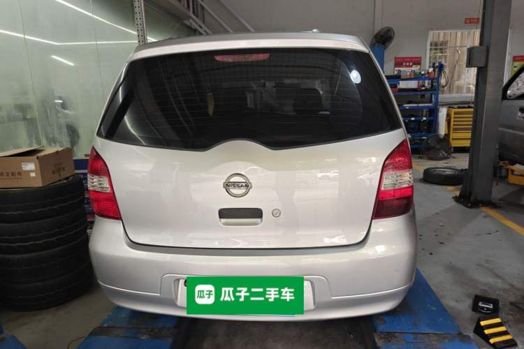 Used Nissan Livina 2010 Jingyue Edition 1.6L Automatic All-in-One Model Rear