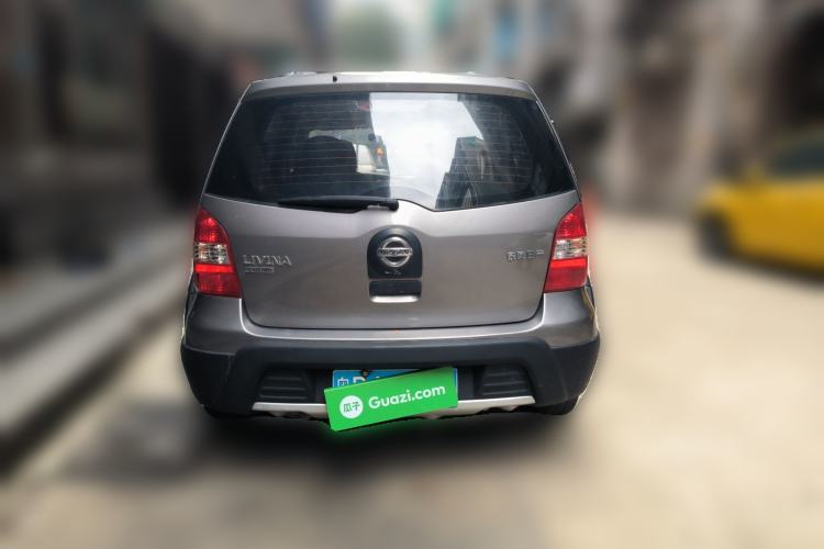 Used Nissan Livina 2010 Jingrui Edition 1.6L Automatic Smart Model Rear