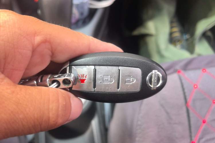 Used Nissan Livina 2010 Jingrui Edition 1.6L Automatic Smart Model Vehicle Key
