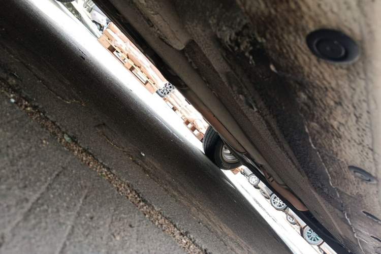 Used Nissan Livina 2010 Jingyue Edition 1.6L Automatic Supercharged Model Chassis Front Left