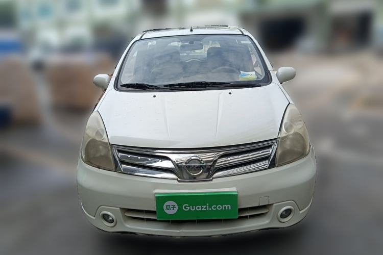 Used Nissan Livina 2010 Jingyue Edition 1.6L Automatic Supercharged Model Front