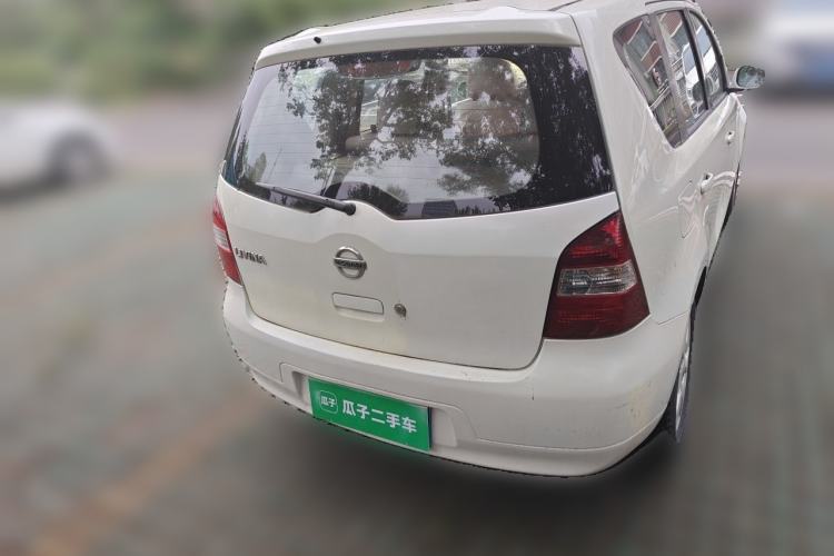 Used Nissan Livina 2010 Jingyue Edition 1.6L Manual Supercharged Model Rear