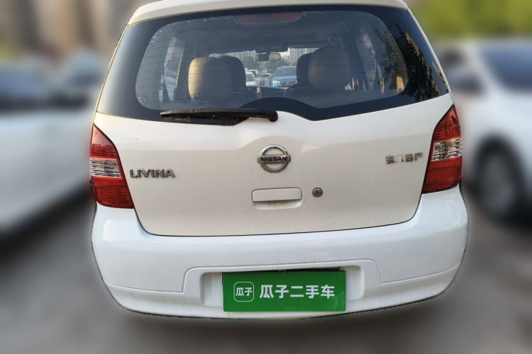 Used Nissan Livina 2010 Jingyue Edition 1.6L Manual Supercharged Model Rear