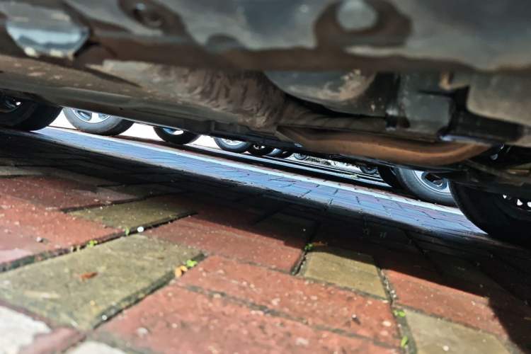 Used Nissan Livina 2013 1.6XE Manual Comfort Edition Chassis Rear Left