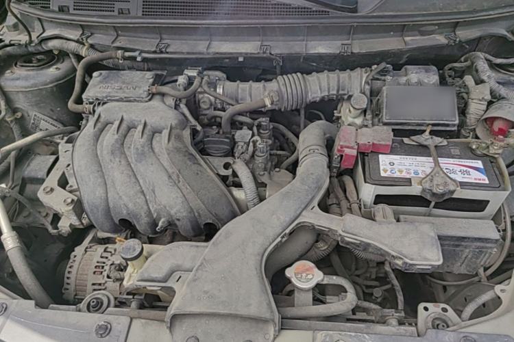 Used Nissan Livina 2013 1.6XE CVT Comfort Edition Engine Bay