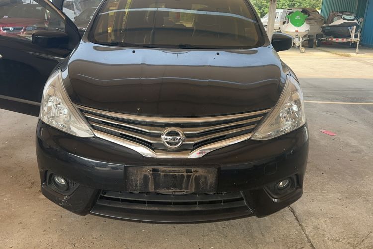 Used Nissan Livina 2013 1.6XE Manual Comfort Edition Exterior 1