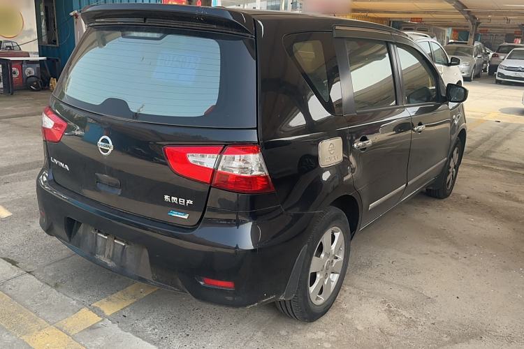 Used Nissan Livina 2013 1.6XE Manual Comfort Edition Exterior 3
