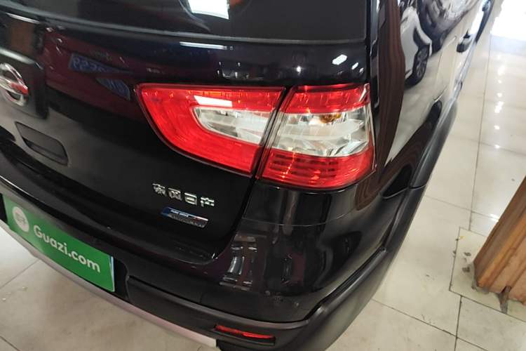 Used Nissan Livina 2013 Jinrui 1.6XL CVT Comfort Edition Exterior 3