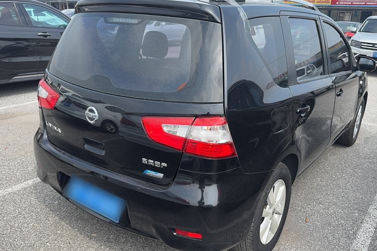 Used Nissan Livina 2013 1.6XE CVT Comfort Edition Exterior 4