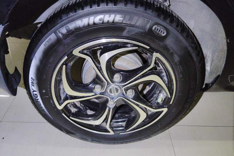 Used Nissan Livina 2013 1.6XE CVT Comfort Edition Exterior 5
