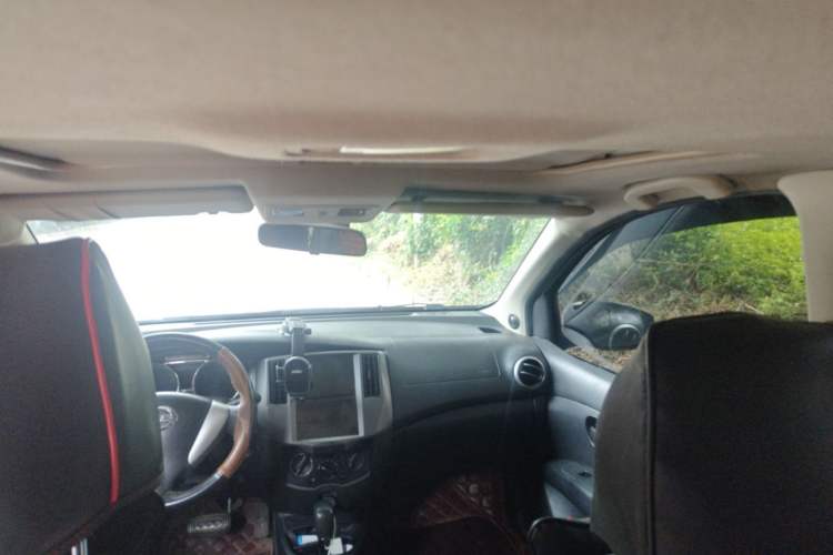 Used Nissan Livina 2013 1.6XL CVT Luxury Edition Headliner