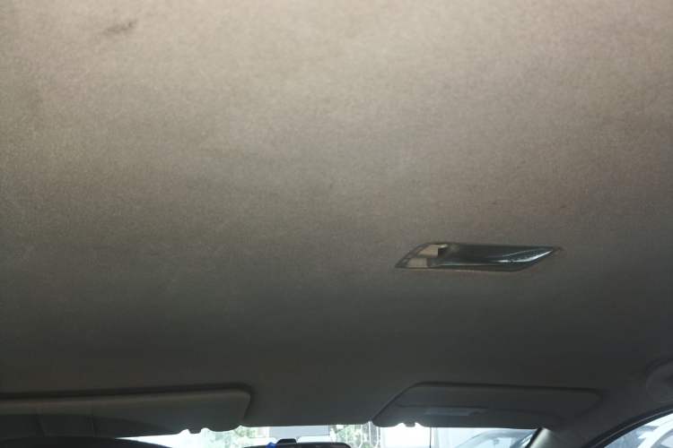 Used Nissan Livina 2013 1.6XE CVT Comfort Edition Headliner