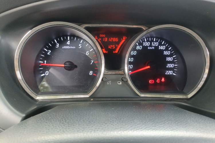 Used Nissan Livina 2013 Jingrui 1.6XL Manual Comfort Edition Instrument Cluster