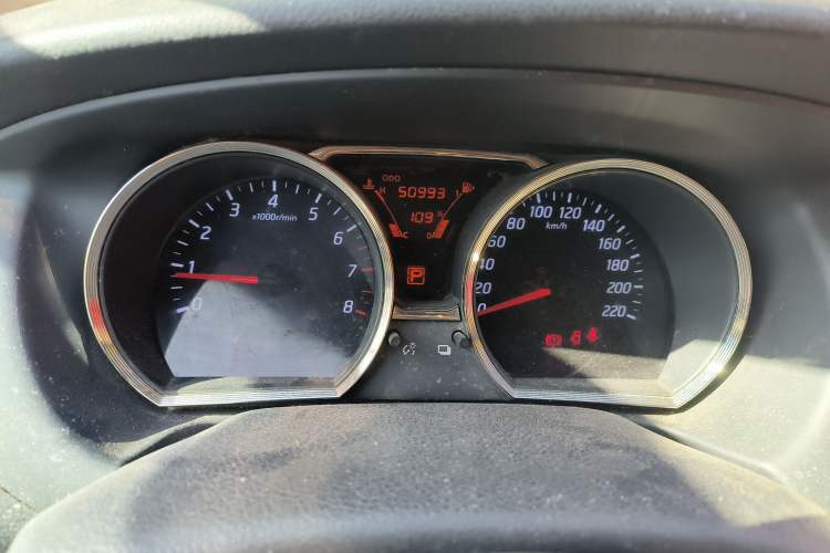 Used Nissan Livina 2013 JINRUI 1.6XV CVT Luxury Edition Instrument Cluster