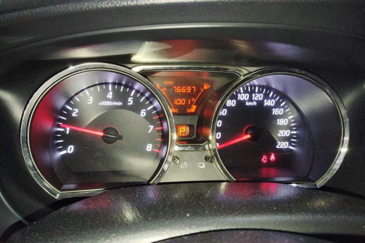 Used Nissan Livina 2013 1.6XE CVT Comfort Edition Instrument Cluster