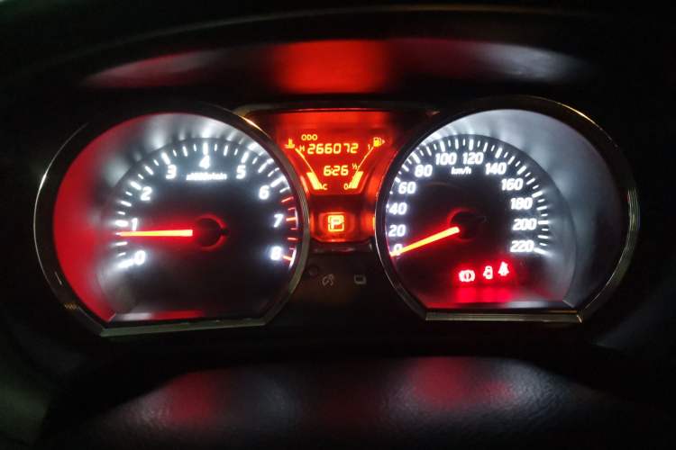 Used Nissan Livina 2013 1.6XE CVT Comfort Edition Instrument Cluster