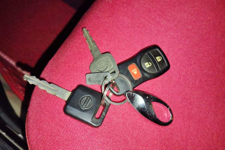 Used Nissan Livina 2013 1.6XE CVT Comfort Edition Interior 1