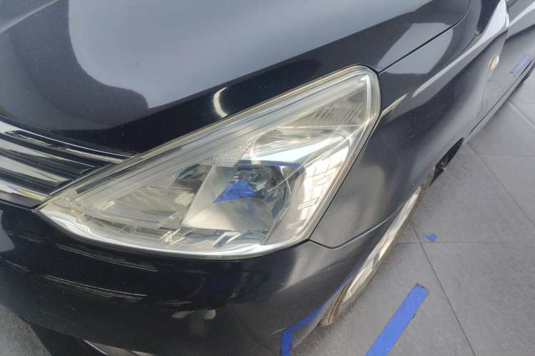 Used Nissan Livina 2013 1.6XL CVT Luxury Edition Left Front Headlight