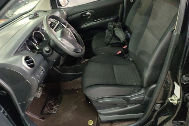 Used Nissan Livina 2013 Jinrui 1.6XL CVT Comfort Edition Left Front Seat
