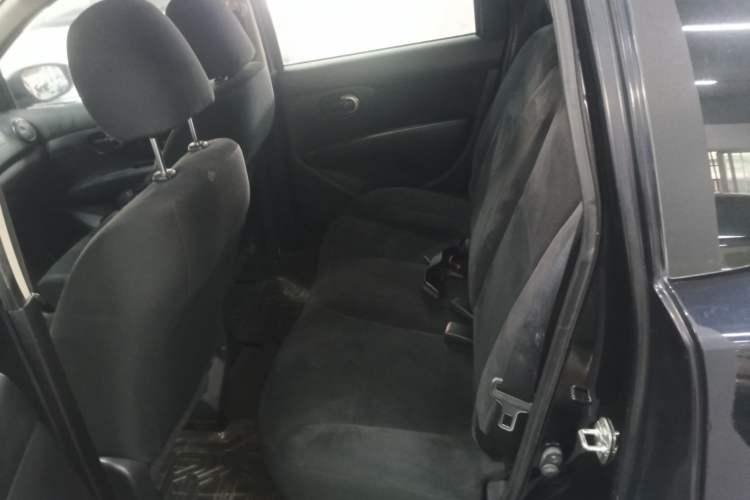 Used Nissan Livina 2013 1.6XE CVT Comfort Edition Left Rear Seat