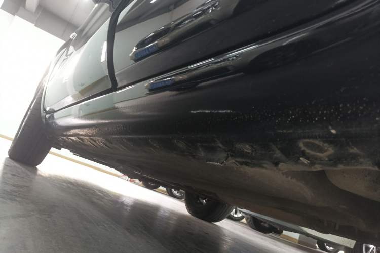 Used Nissan Livina 2013 1.6XE CVT Comfort Edition Left Side Sill