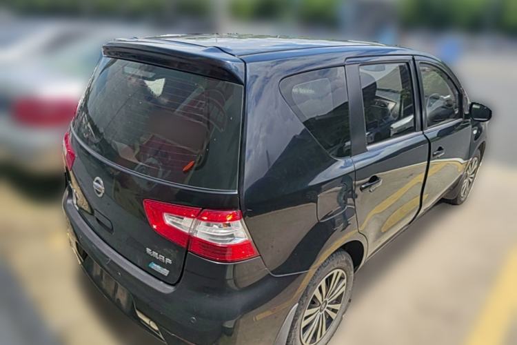 Used Nissan Livina 2013 1.6XE CVT Comfort Edition Rear Right 45 Deg