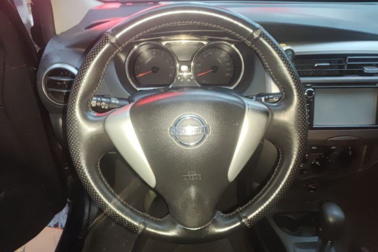 Used Nissan Livina 2013 Jinrui 1.6XL CVT Comfort Edition Steering Wheel