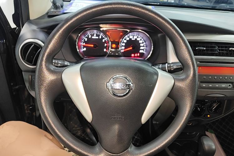 Used Nissan Livina 2013 Jinrui 1.6XL CVT Comfort Edition Steering Wheel