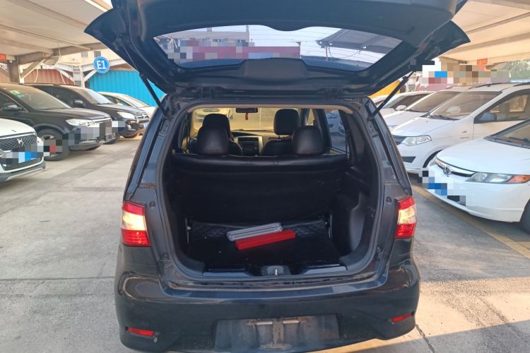 Used Nissan Livina 2013 1.6XE Manual Comfort Edition Trunk