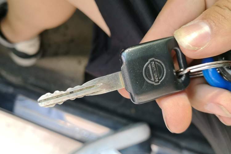 Used Nissan Livina 2013 1.6XE Manual Comfort Edition Vehicle Key