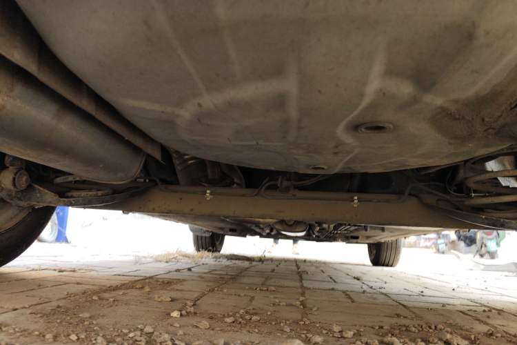 Used Nissan Livina 2013 1.6XE Manual Comfort Edition Chassis Rear