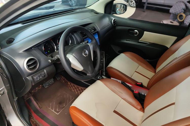 Used Nissan Livina 2013 Jinrui 1.6XL CVT Comfort Edition Driver Seat