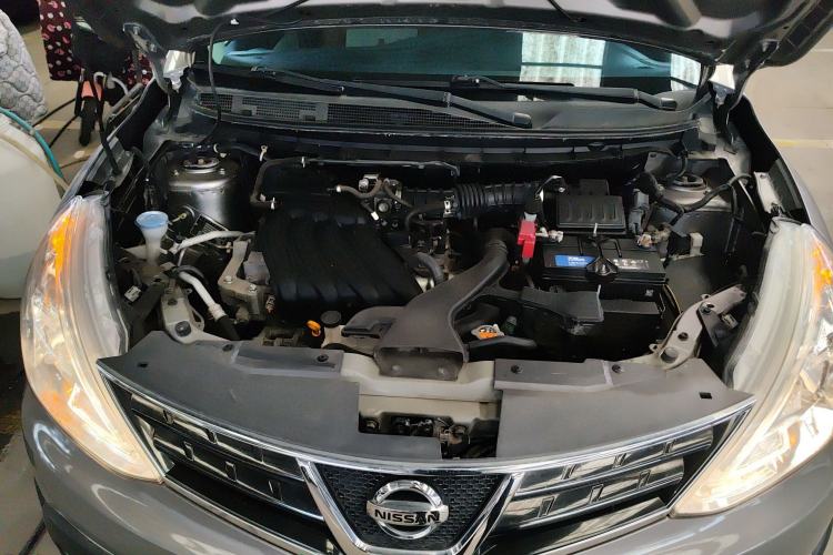 Used Nissan Livina 2013 Jinrui 1.6XL CVT Comfort Edition Engine Bay