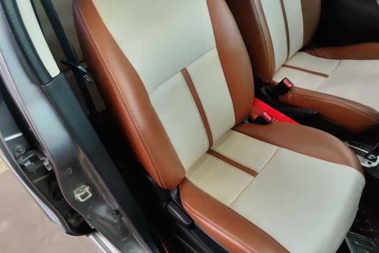 Used Nissan Livina 2013 Jinrui 1.6XL CVT Comfort Edition Right Front Seat