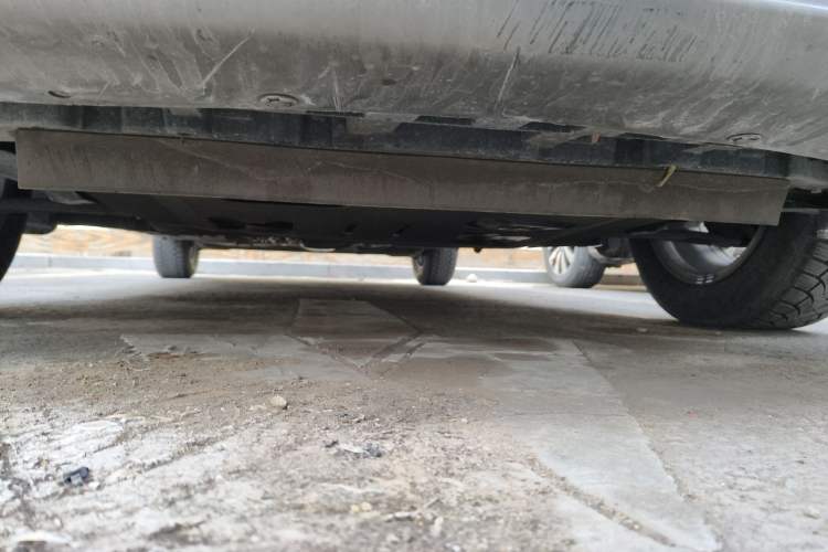 Used Nissan Livina 2013 1.6XL CVT Luxury Edition Chassis Front