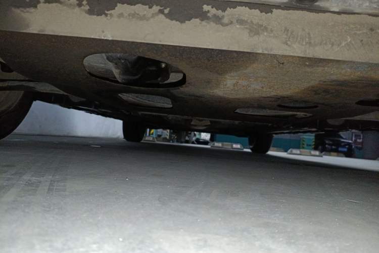 Used Nissan Livina 2013 Jingrui 1.6XL Manual Comfort Edition Chassis Front
