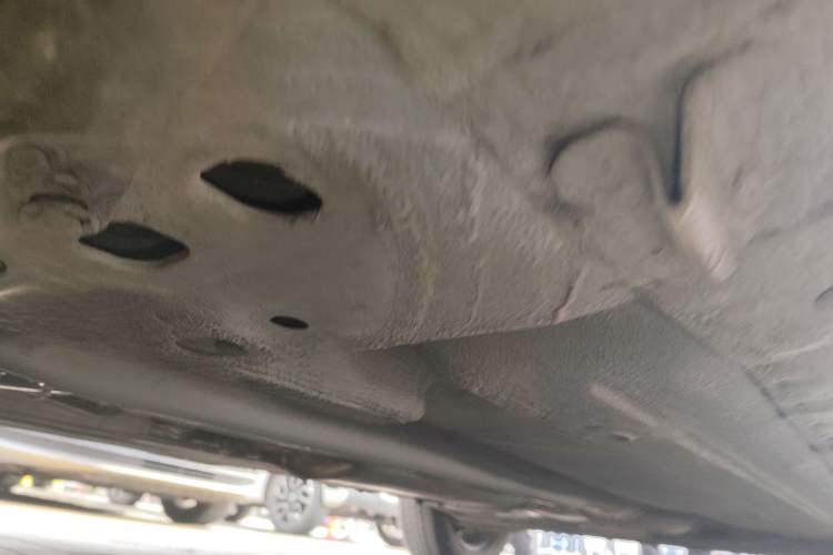 Used Nissan Livina 2013 1.6XE Manual Comfort Edition Chassis Front Left