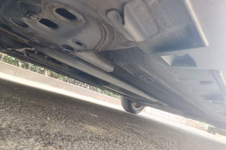 Used Nissan Livina 2013 JINRUI 1.6XV CVT Luxury Edition Chassis Front Left