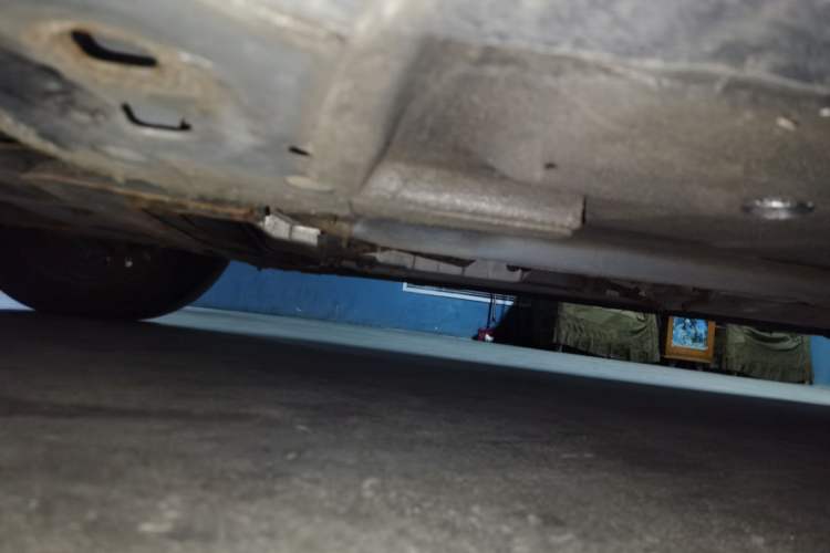 Used Nissan Livina 2013 1.6XE Manual Comfort Edition Chassis Front Left