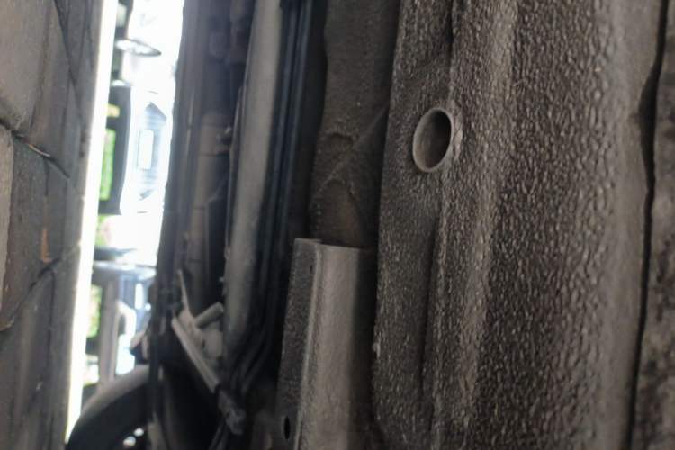 Used Nissan Livina 2013 1.6XE CVT Comfort Edition Chassis Front Right