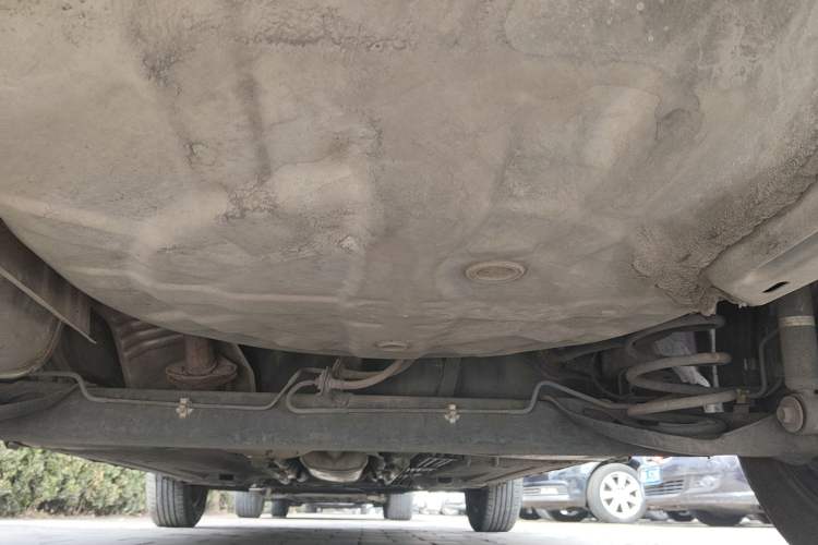 Used Nissan Livina 2013 1.6XE Manual Comfort Edition Chassis Rear