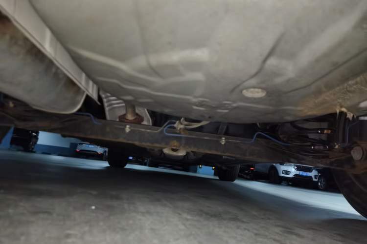 Used Nissan Livina 2013 1.6XE Manual Comfort Edition Chassis Rear