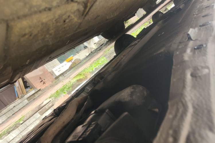 Used Nissan Livina 2013 1.6XE CVT Comfort Edition Chassis Rear Left