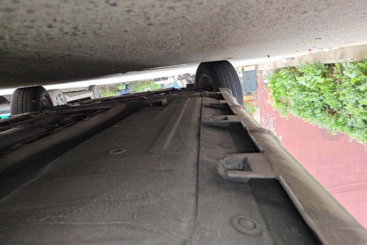 Used Nissan Livina 2013 Jingrui 1.6XL Manual Comfort Edition Chassis Rear Left