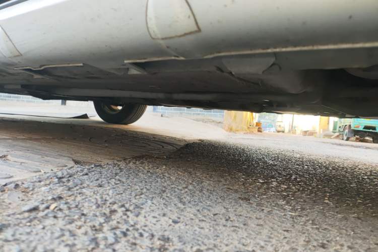 Used Nissan Livina 2013 Jingrui 1.6XL Manual Comfort Edition Chassis Rear Left
