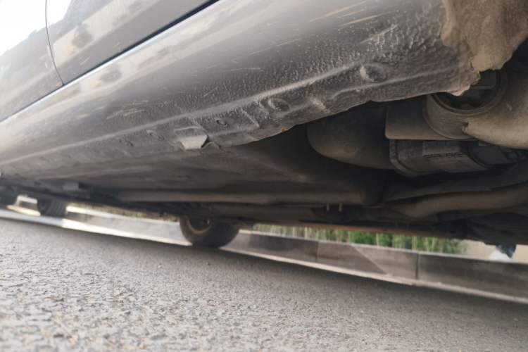 Used Nissan Livina 2013 1.6XE Manual Comfort Edition Chassis Rear Left
