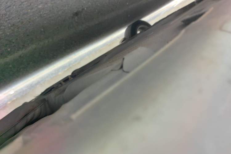 Used Nissan Livina 2013 Jingrui 1.6XL Manual Comfort Edition Chassis Rear Left