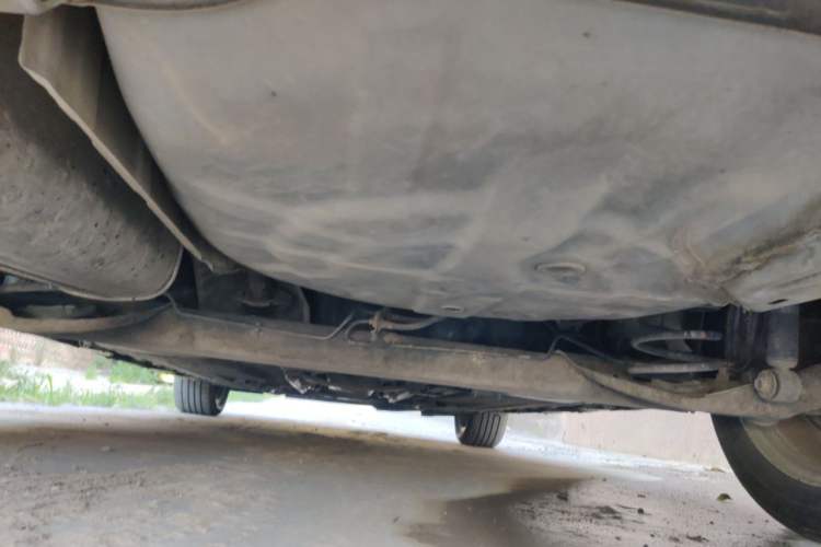 Used Nissan Livina 2013 JINRUI 1.6XV CVT Luxury Edition Chassis Rear