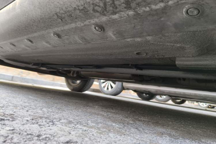Used Nissan Livina 2013 1.6XL CVT Luxury Edition Chassis Rear Right