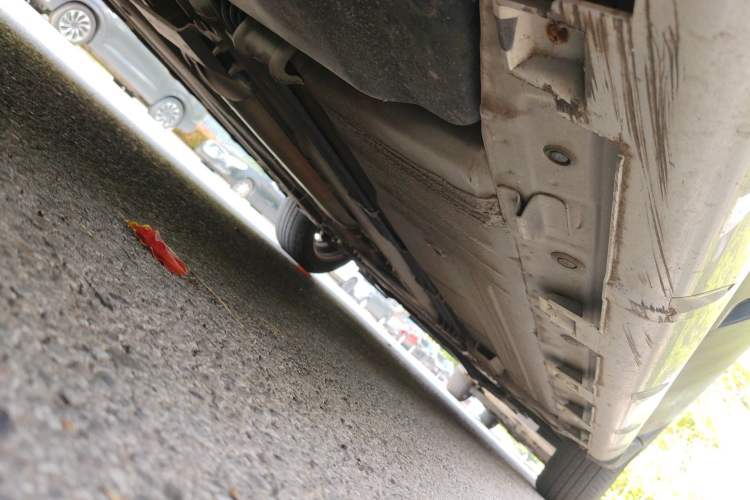 Used Nissan Livina 2013 Jingrui 1.6XL Manual Comfort Edition Chassis Rear Right